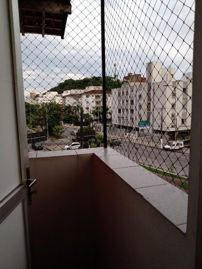 Ótima localização na praia da Enseada no Guarujá Exterior foto